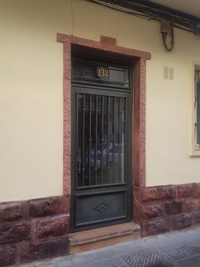 Calle San Carlos 132 Alicante Luaran gambar